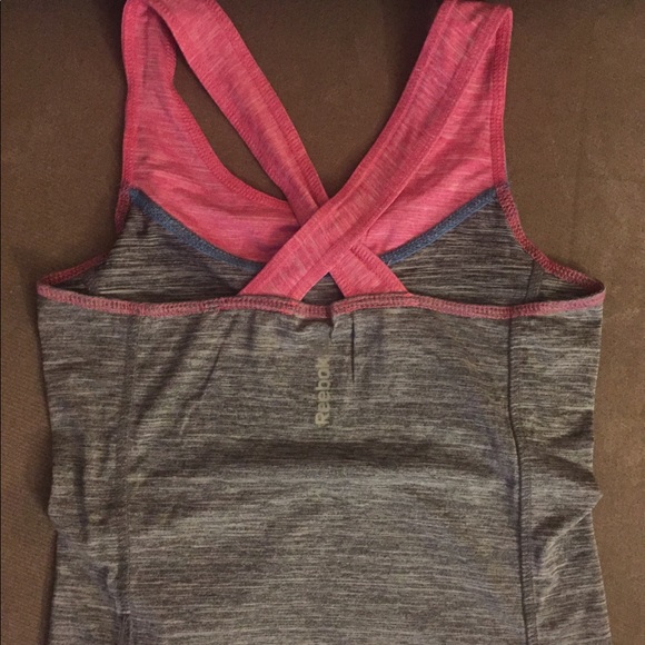🪩Reebok tank - Picture 4 of 6